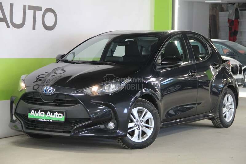 Toyota Yaris HYBRID