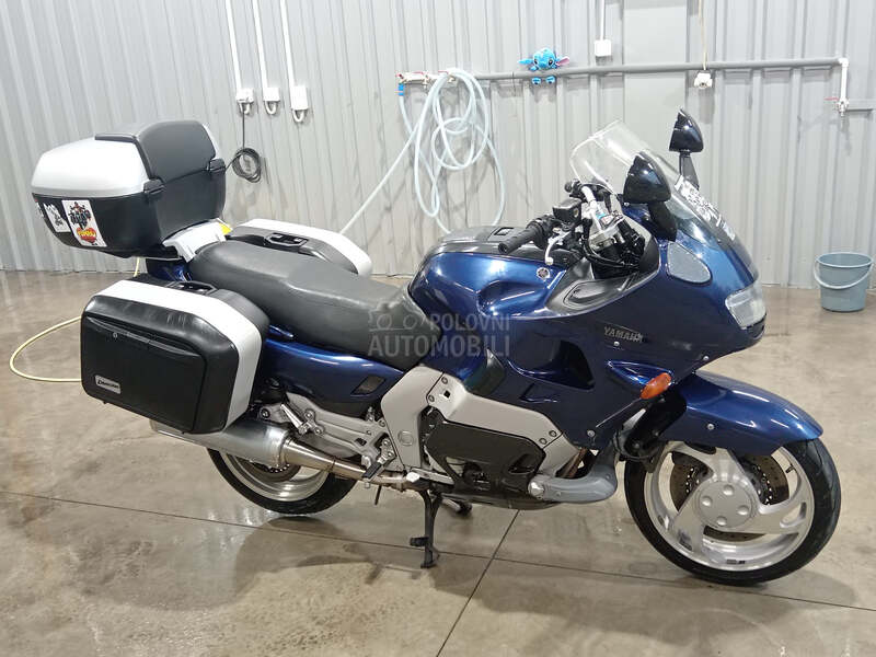 Yamaha GTS