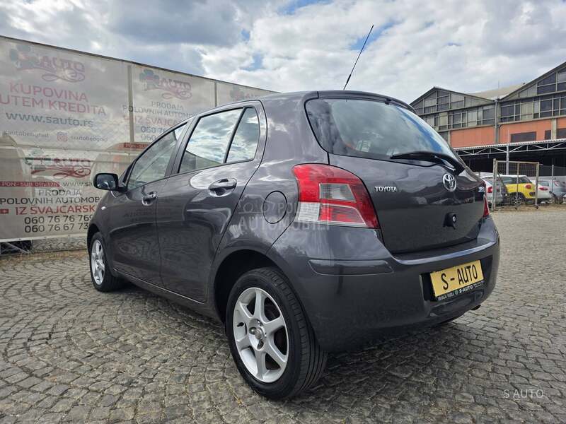 Toyota Yaris 