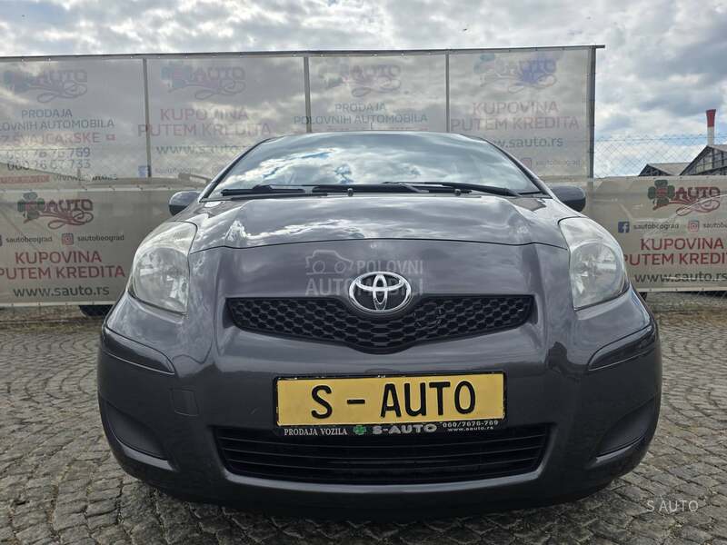 Toyota Yaris 