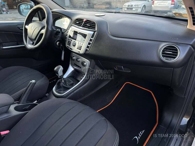Lancia Delta 1.4 TURBO TNG