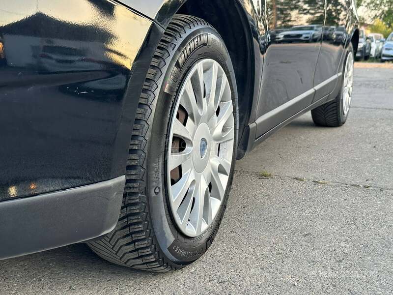 Lancia Delta 1.4 TURBO TNG