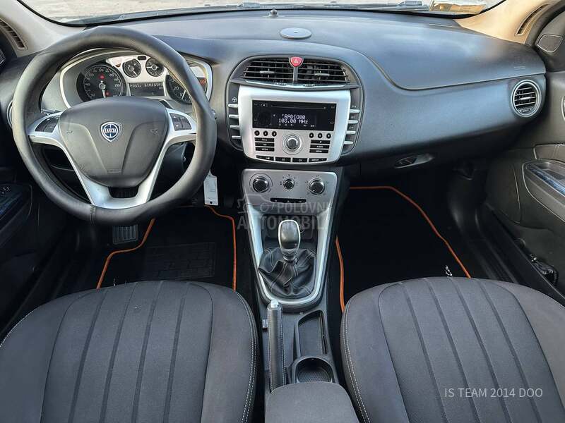 Lancia Delta 1.4 TURBO TNG