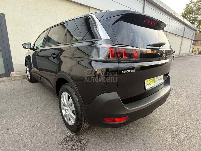 Peugeot 5008 1.2/AUT/7S
