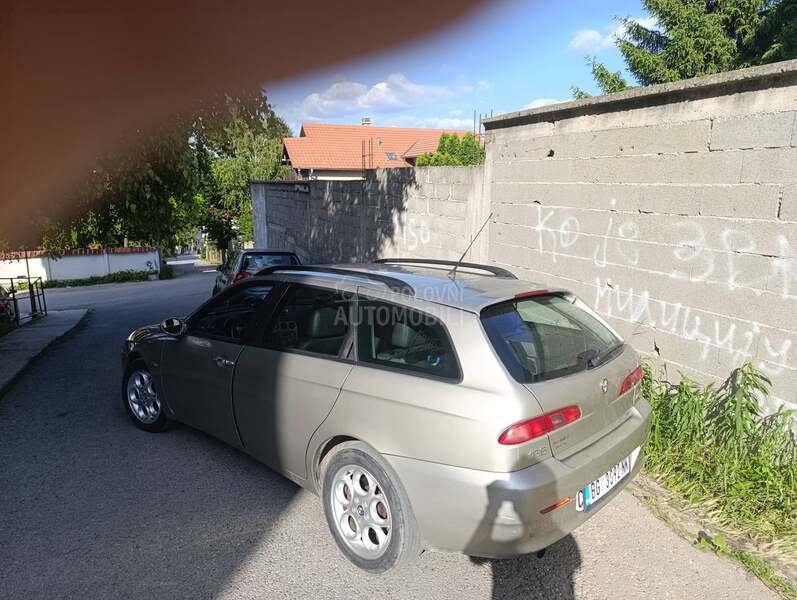 Alfa Romeo 156 