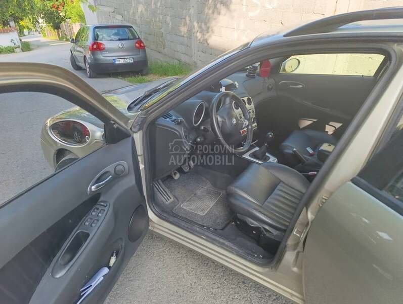 Alfa Romeo 156 