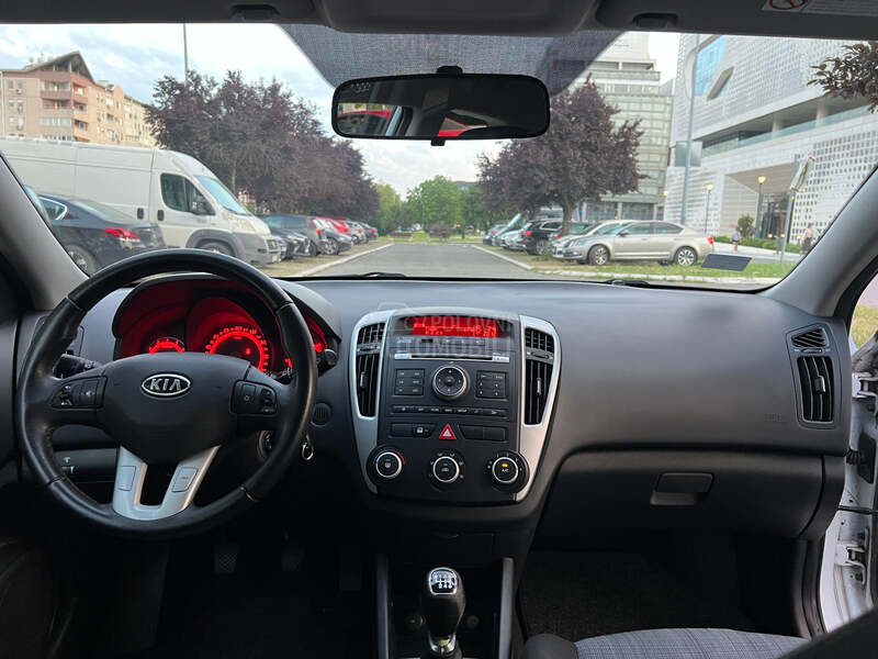Kia pro_cee`d 1.6 125 Hp