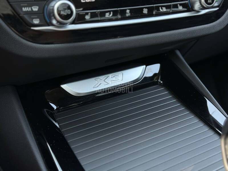 BMW X3 xDrive/360/Virtual