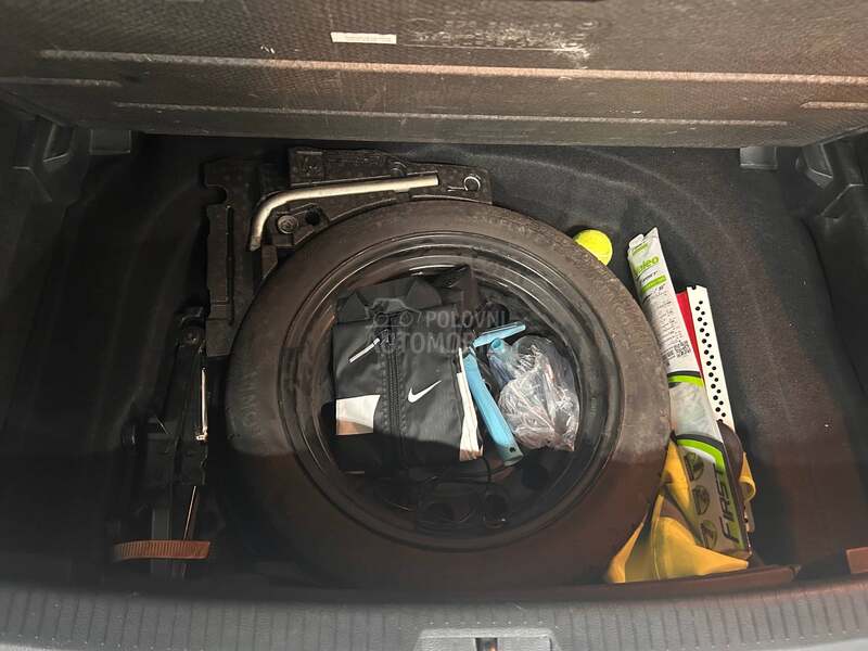 Volkswagen Golf 7 1.6 tdi DSG
