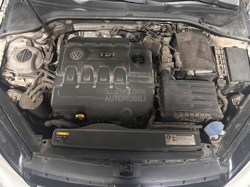 Volkswagen Golf 7 1.6 tdi DSG
