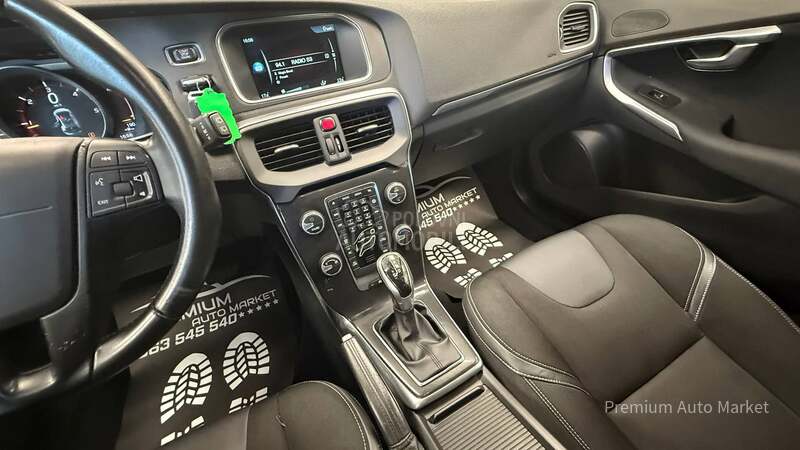 Volvo V40 //2.0 D2//RESTY//NOV