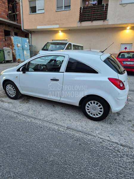 Opel Corsa D 1.3