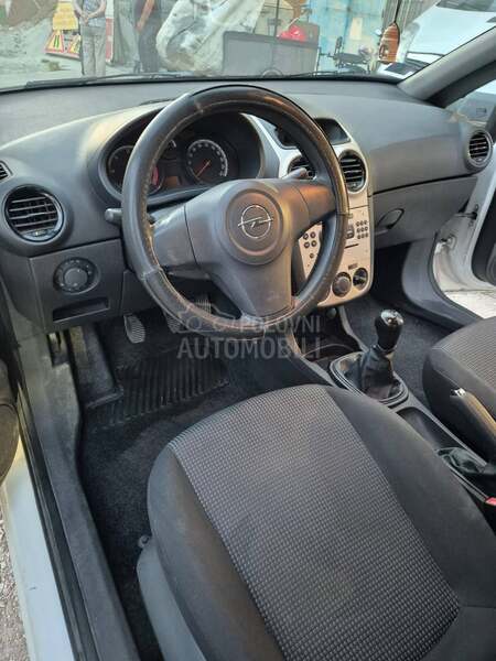 Opel Corsa D 1.3