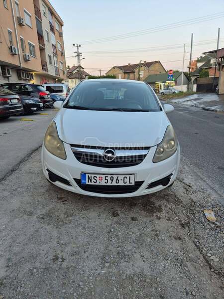 Opel Corsa D 1.3