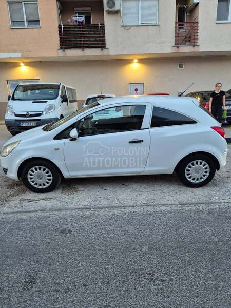 Opel Corsa D 1.3