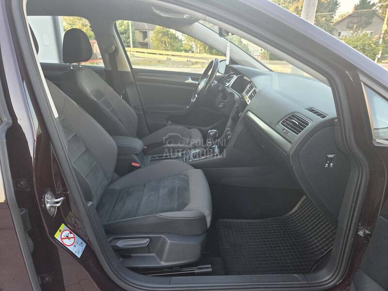 Volkswagen Golf 7 HIGHLINE/VIRT/DSG