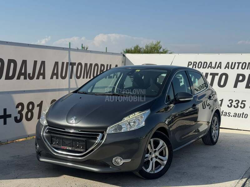 Peugeot 208 