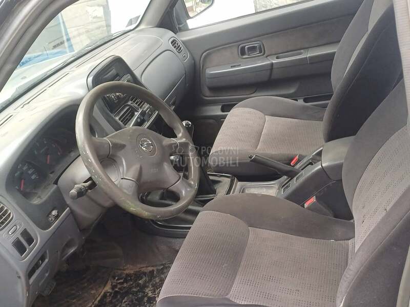 Nissan Navara d22
