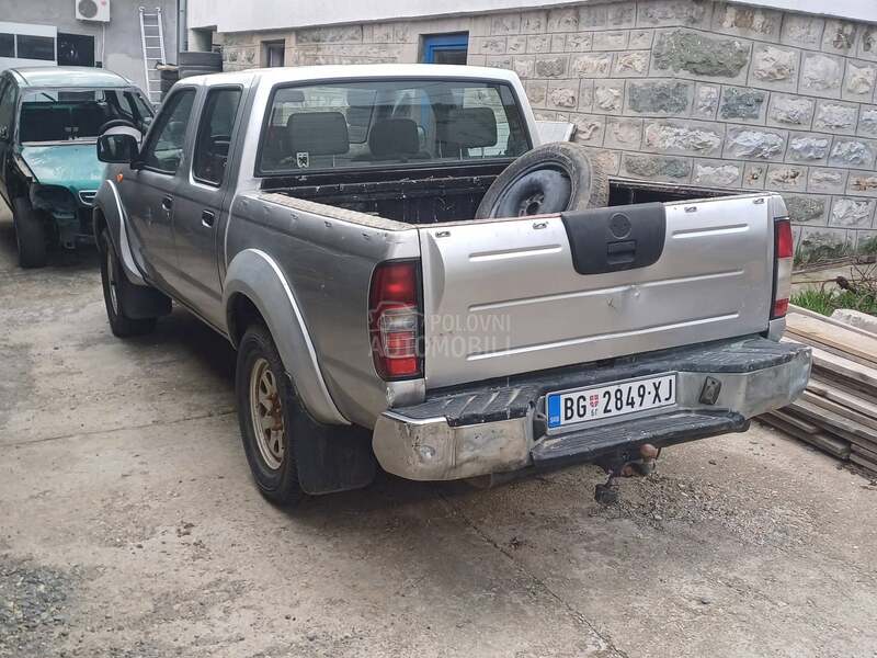 Nissan Navara d22