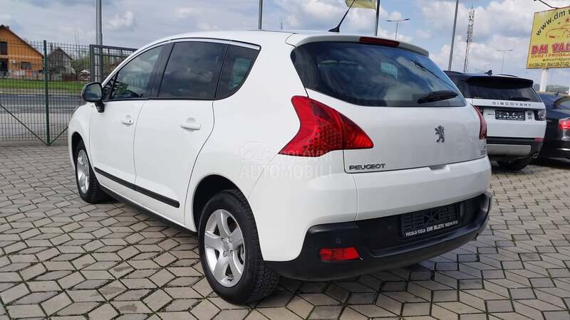 Peugeot 3008 1.6 E-HDI STYLE/AUT