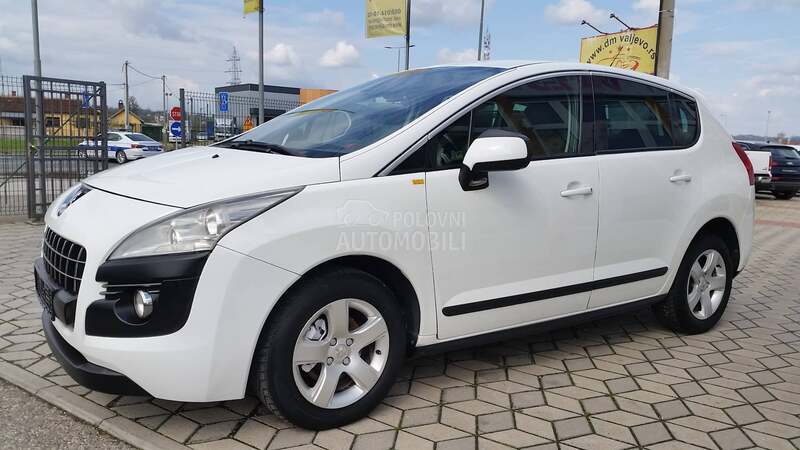 Peugeot 3008 1.6 E-HDI STYLE/AUT