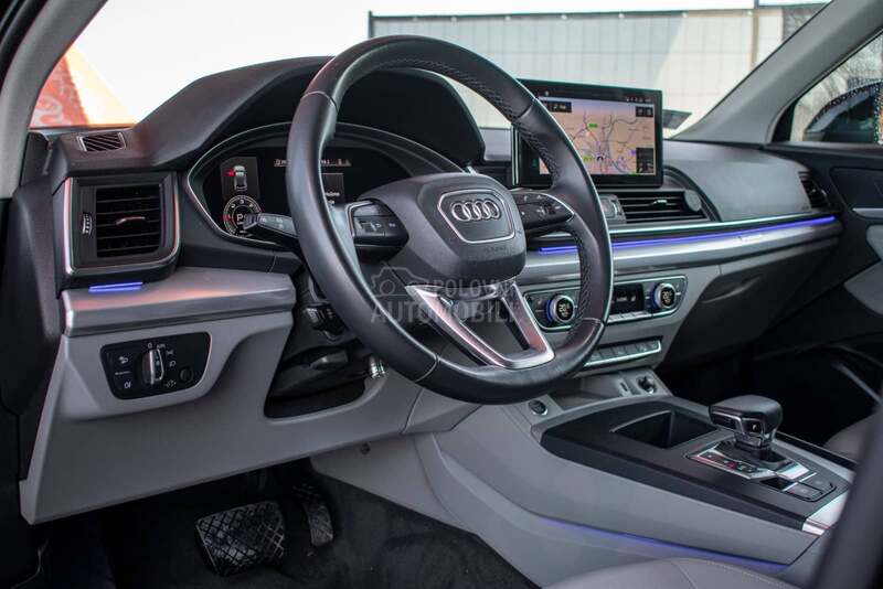 Audi Q5 40TDI  AIRMATIC