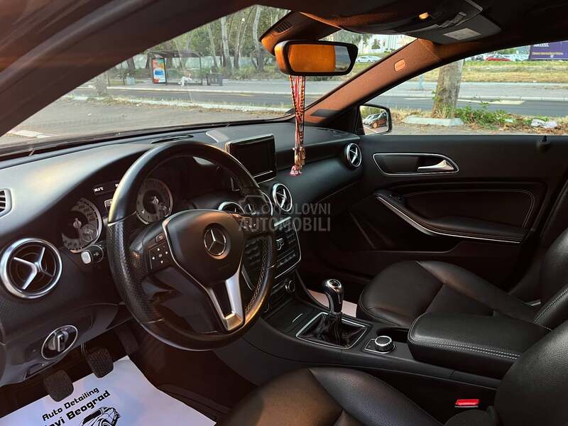 Mercedes Benz A 180 