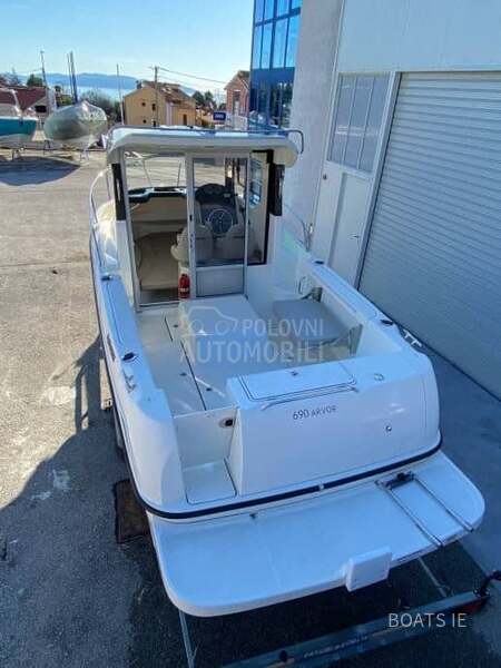 Quicksilver Arvor 690