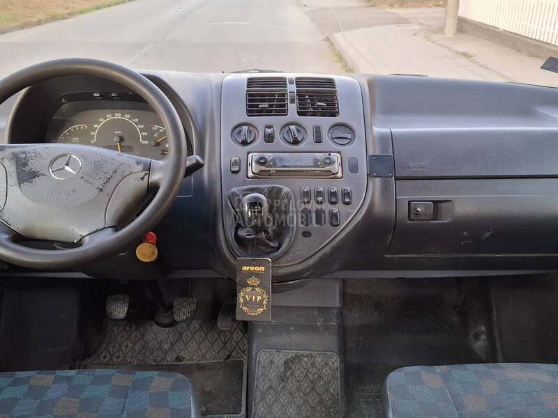 Mercedes Benz Vito 