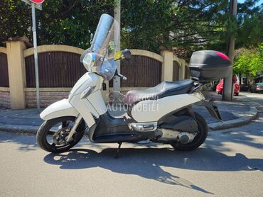 Aprilia Scarabeo 250ie