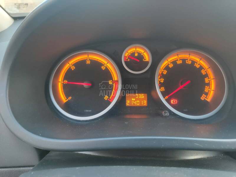 Opel Corsa D cdti