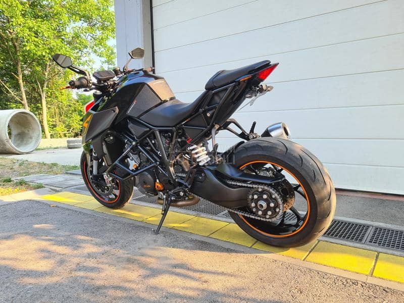 KTM Super duke 1290r