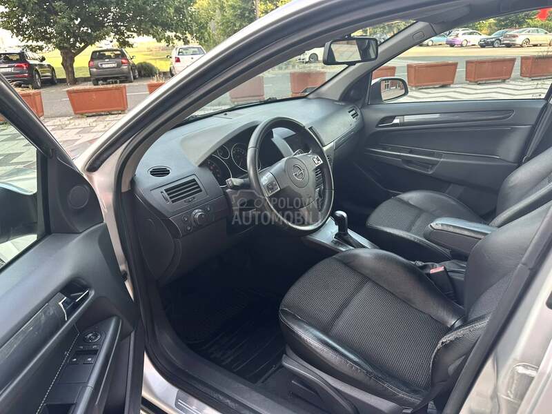Opel Astra H 1.8/Cosmo/Auto/Nav/