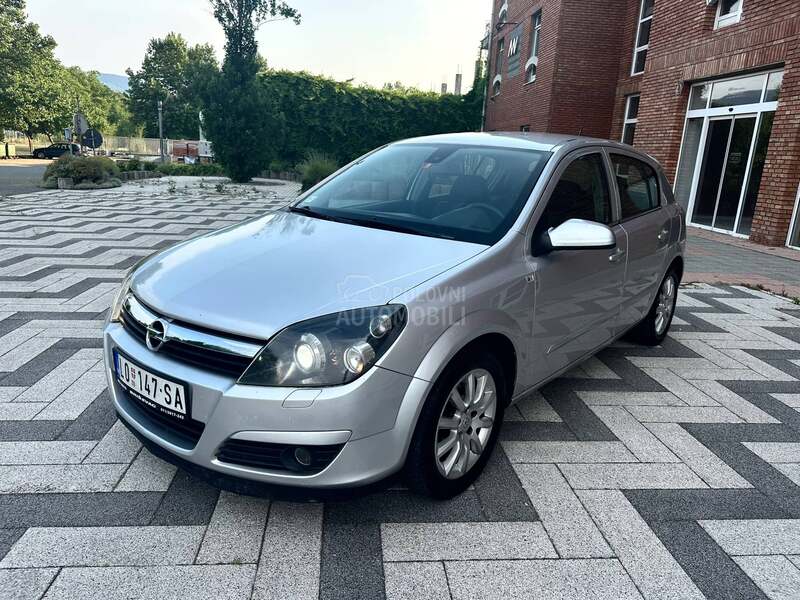 Opel Astra H 1.8/Cosmo/Auto/Nav/