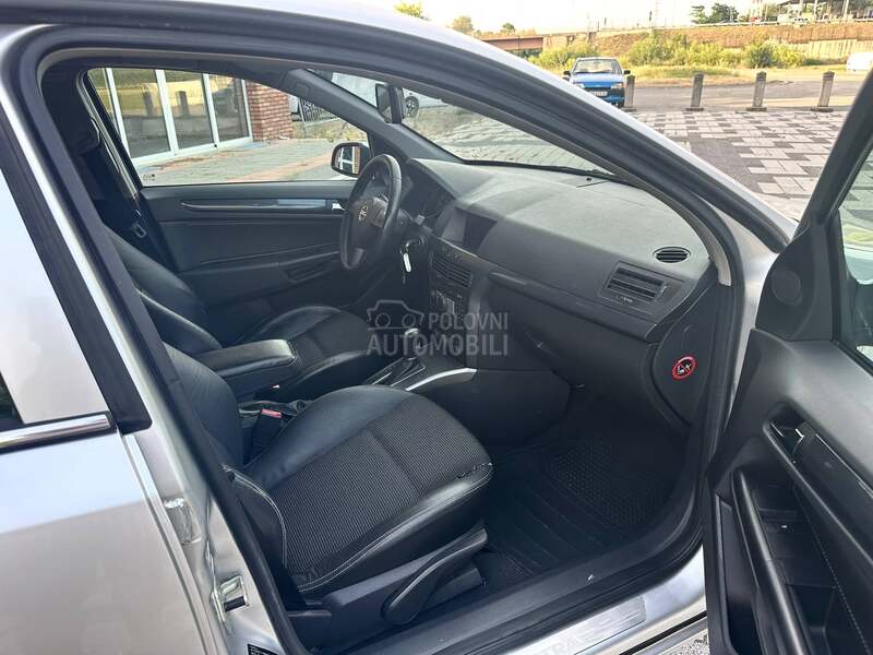 Opel Astra H 1.8/Cosmo/Auto/Nav/