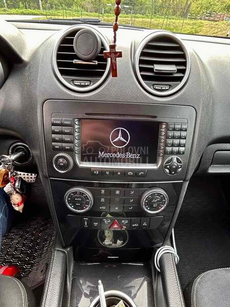 Mercedes Benz ML 320 320 4 matik