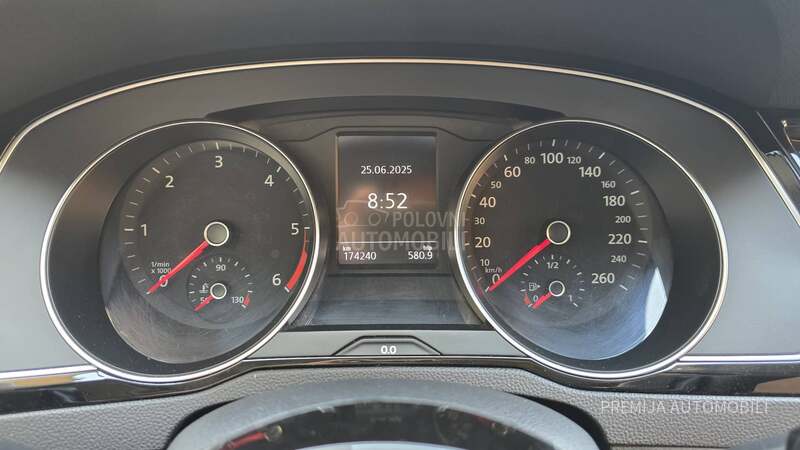 Volkswagen Passat B8 2.0 TDI