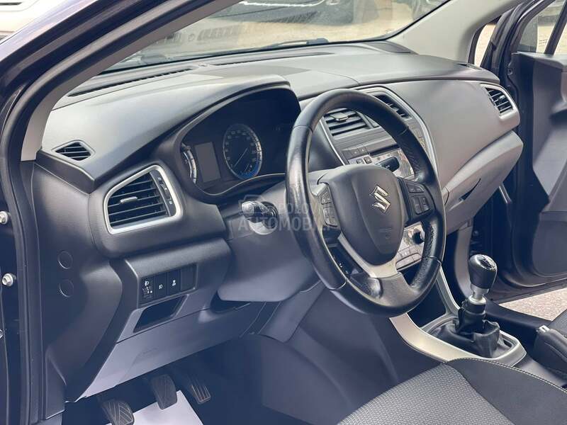 Suzuki SX4 S-Cross 