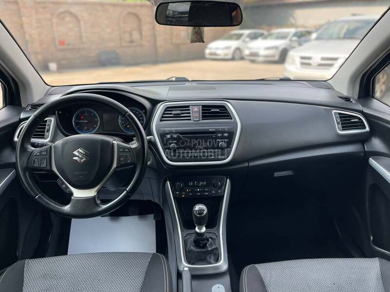 Suzuki SX4 S-Cross 