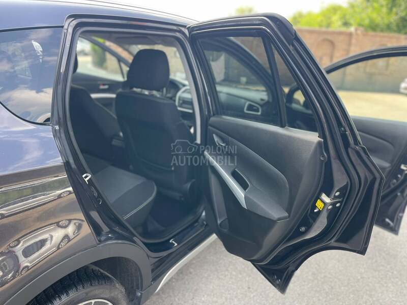 Suzuki SX4 S-Cross 