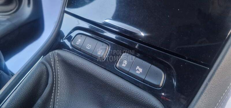 Opel Grandland X 1.5CDTI INNOVATION