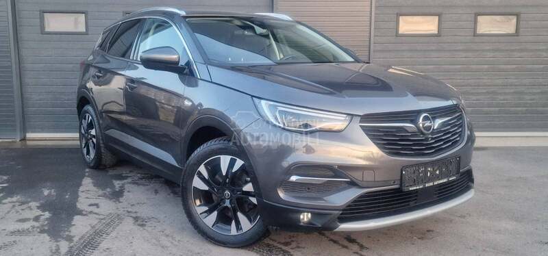 Opel Grandland X 1.5CDTI INNOVATION