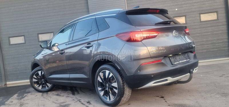 Opel Grandland X 1.5CDTI INNOVATION