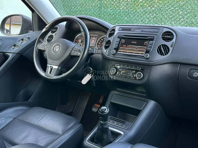 Volkswagen Tiguan 2.0 TDI/4x4/LED/