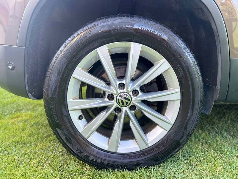 Volkswagen Tiguan 2.0 TDI/4x4/LED/