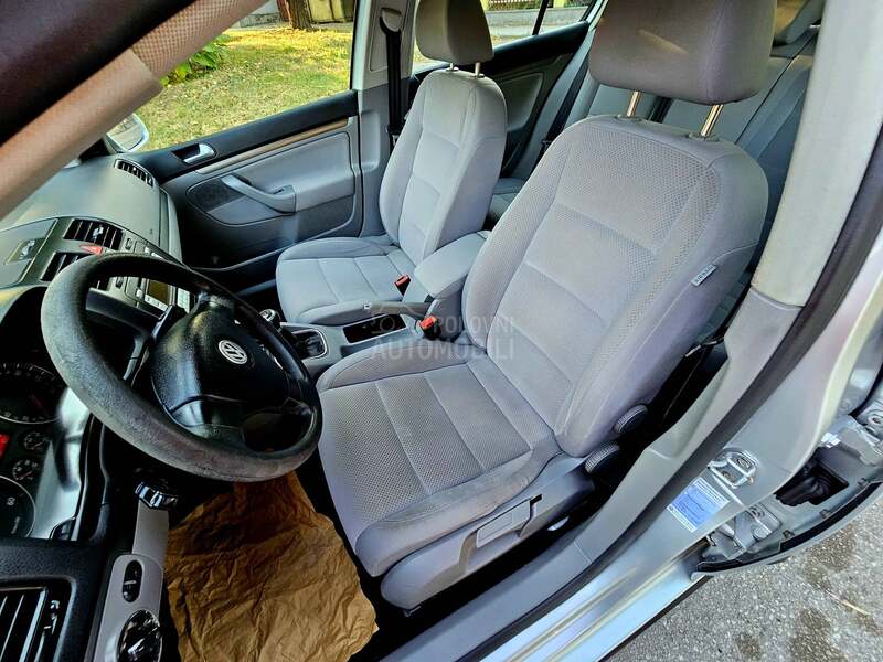 Volkswagen Golf 5 1.9 TDI LUTKICAW