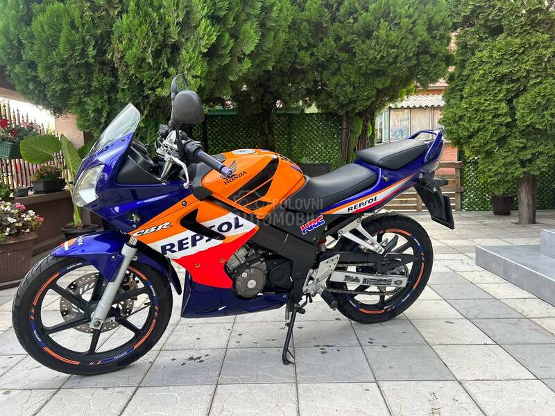Honda cbr