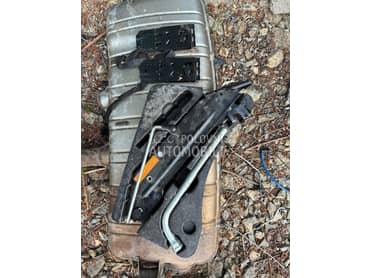 Dizalica ključ za Volkswagen Touareg