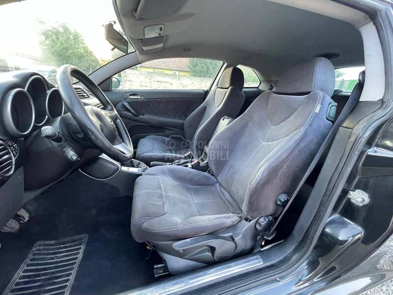 Alfa Romeo GT 1.9JTD BERTONE