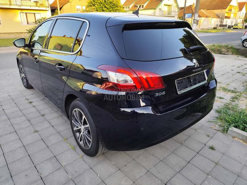Peugeot 308 1.6HDI Allure /PANO/